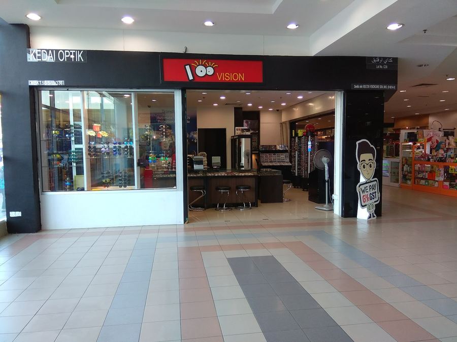 Photo of 100 Vision @ Giant Kuala Terengganu