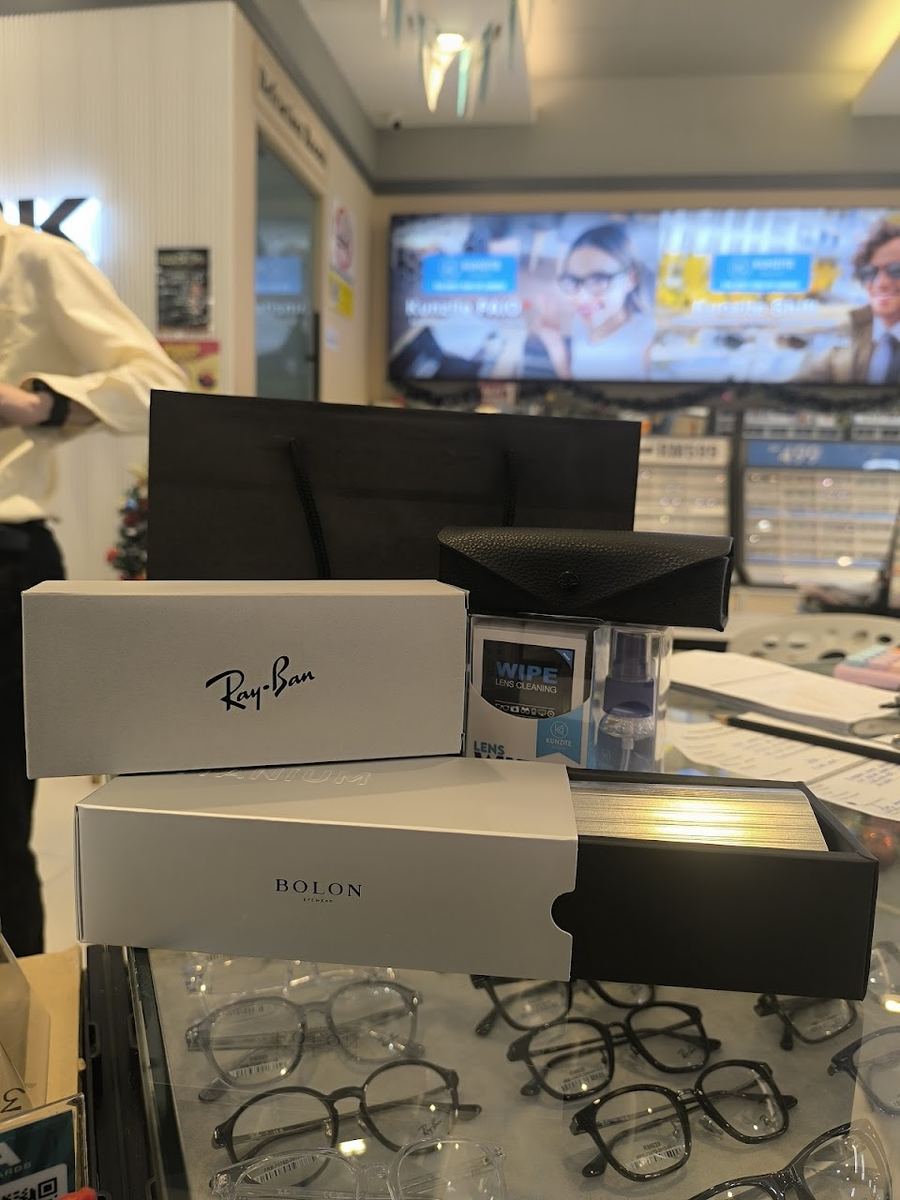 Photo of A-Look Eyewear Lotus's Melaka