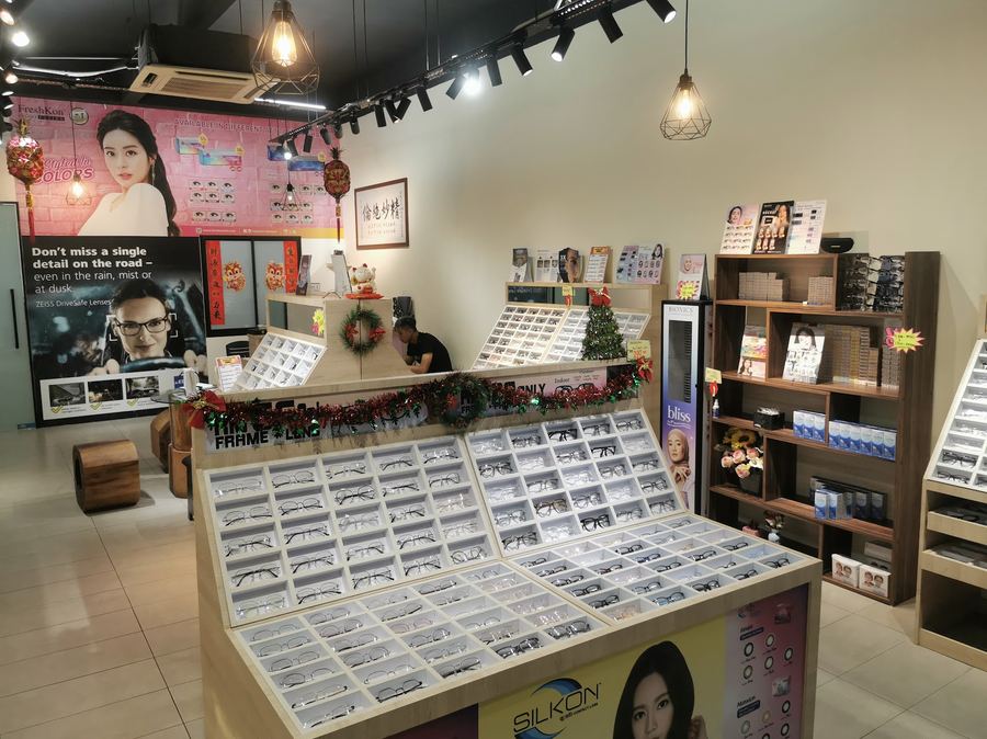 Photo of Crystal Eyewear